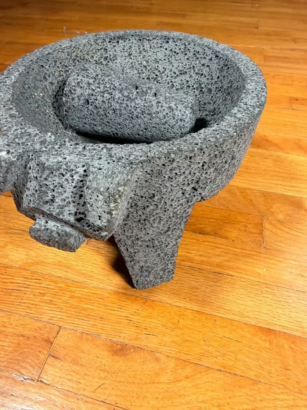 Large Pig-Shaped Volcanic Stone Molcajete Mortar & Pestle – Approx. 9 Inches